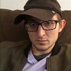 Meet your Posher, Cody